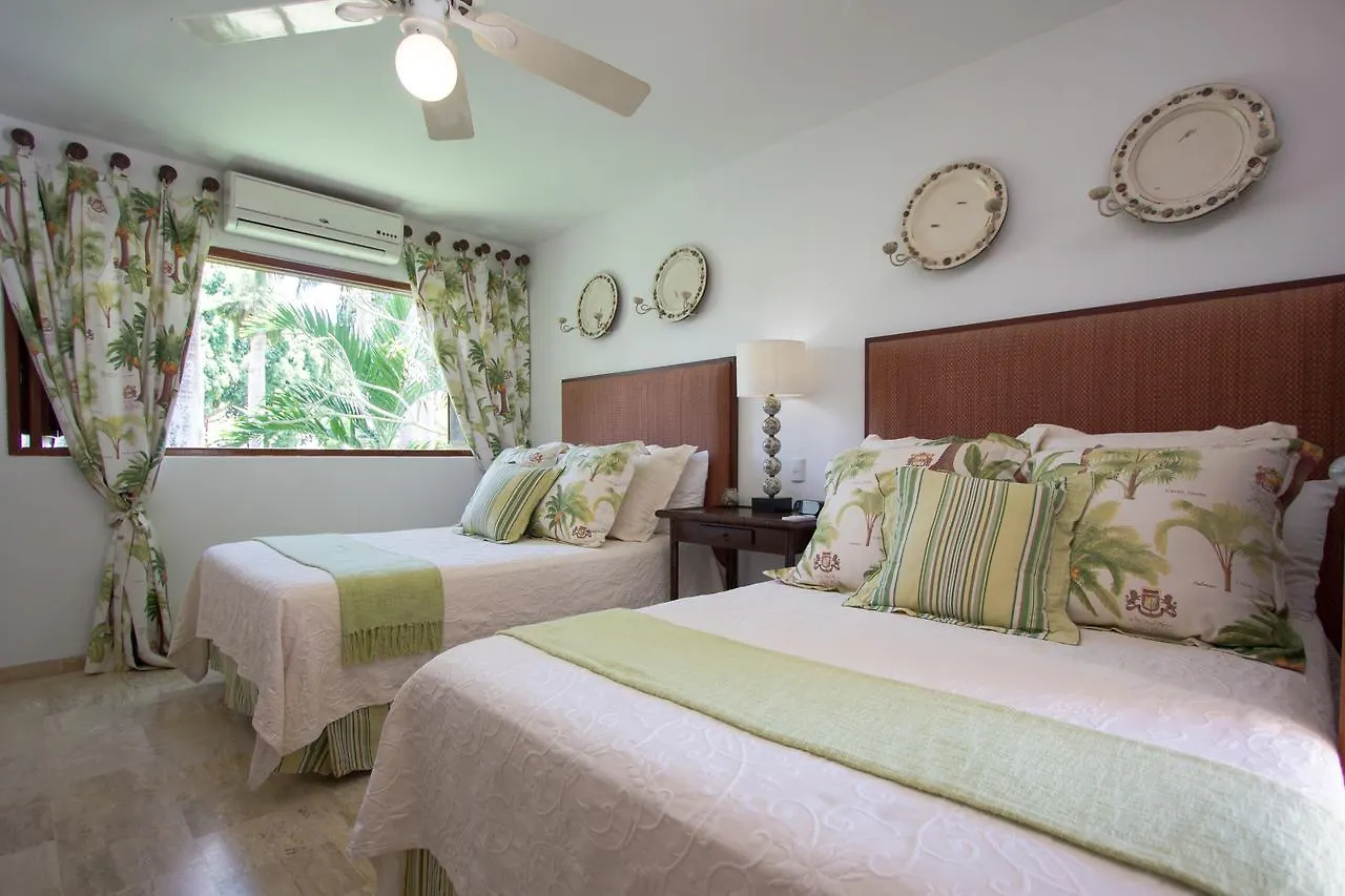 Villa Lujo Las Pinas 13 En Casa Campo La Romana