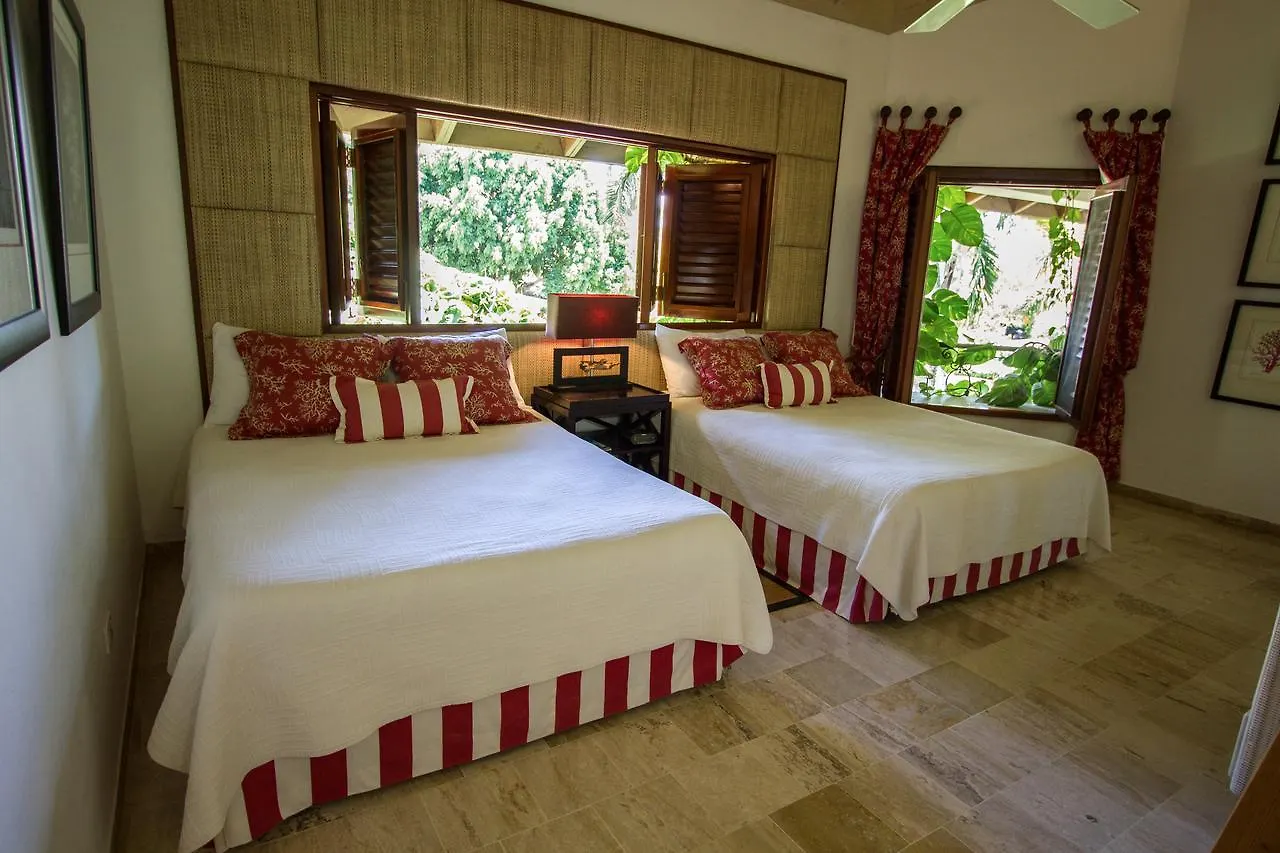 Villa Lujo Las Pinas 13 En Casa Campo La Romana