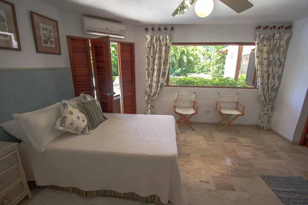Villa Lujo Las Pinas 13 En Casa Campo La Romana