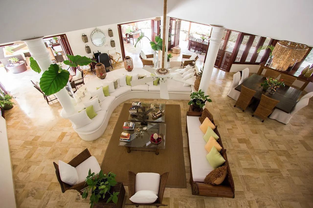 Villa Lujo Las Pinas 13 En Casa Campo La Romana